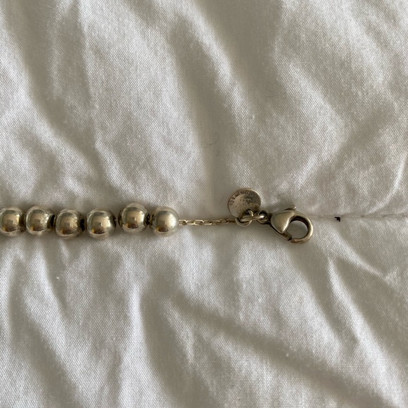 EUC Tiffany & Co. graduated bead necklace - Picture 6 of 9